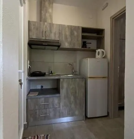 Apartament Kalouda Paralía Skotínis