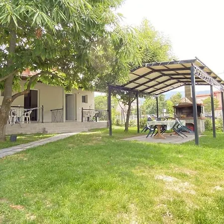 Apartament Kalouda Paralía Skotínis