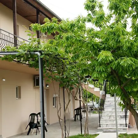Kalouda Paralia Skotinis